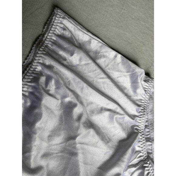 Vanity Fair Womens White Satin Brief Panties Size 7 - Picture 6 of 8